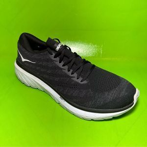 Men’s hoka cavu 3 athletic running shoes size 9